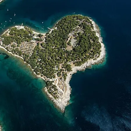 아파트 Modern 2-bedroom Near The