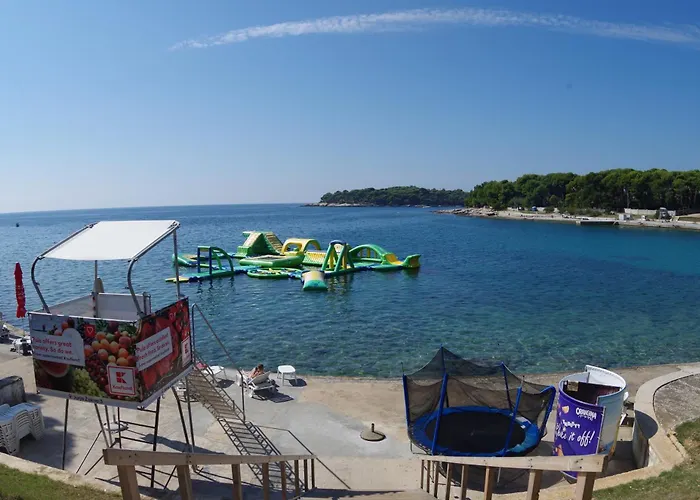 דירה Modern 2-bedroom Near The