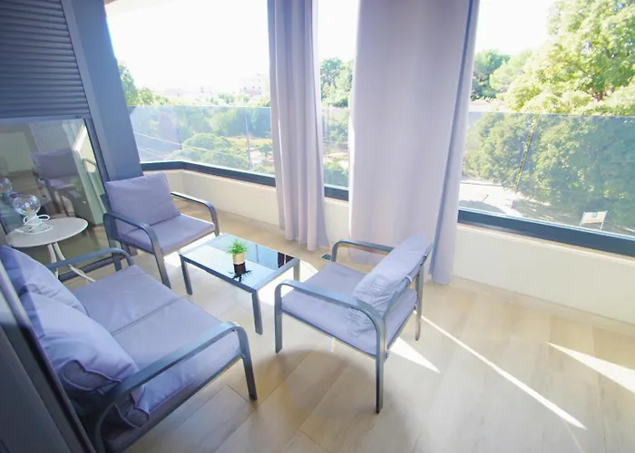 דירה Modern 2-bedroom Near The פולה